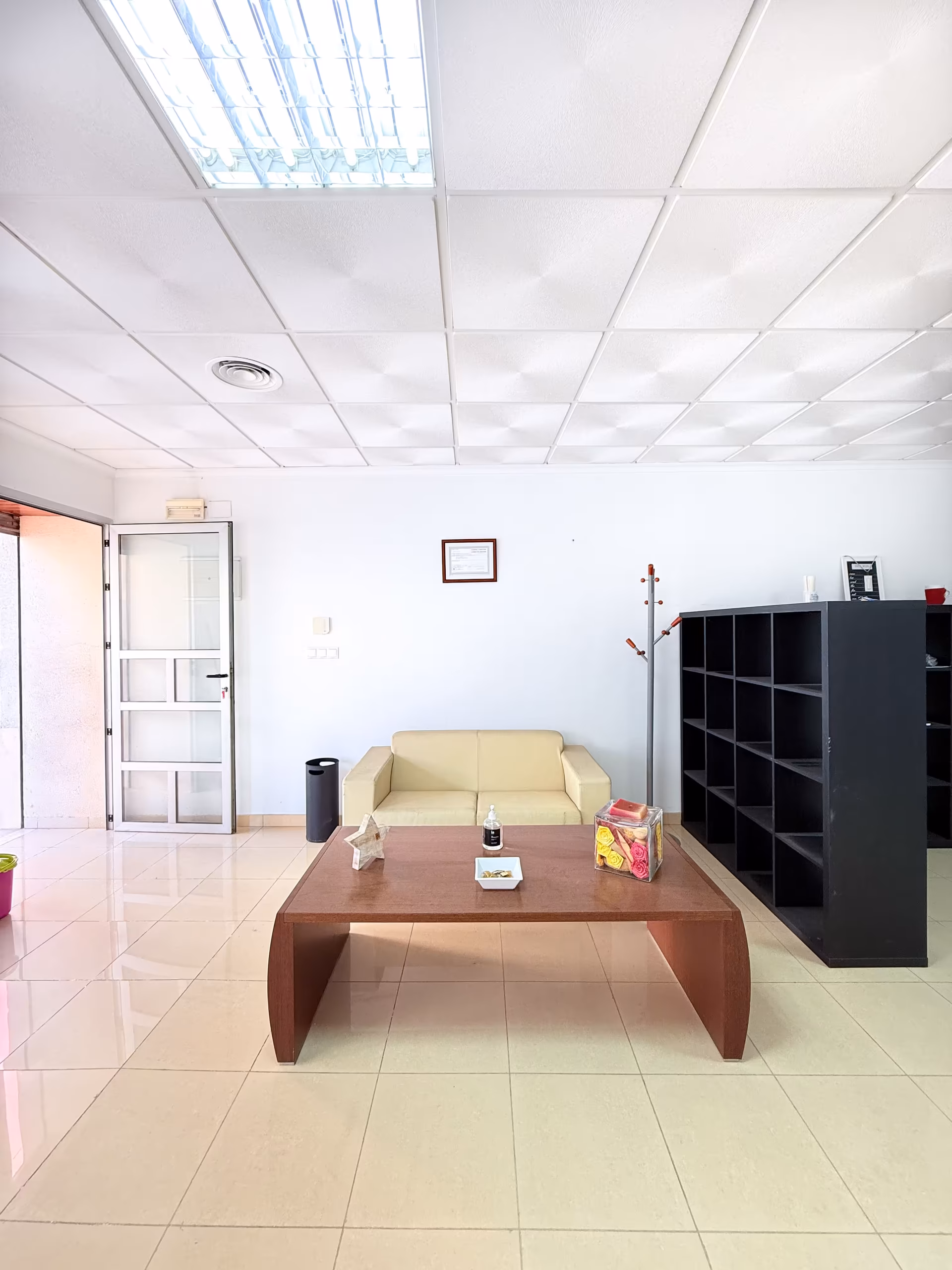 SALON PRINCIPAL 3.avif